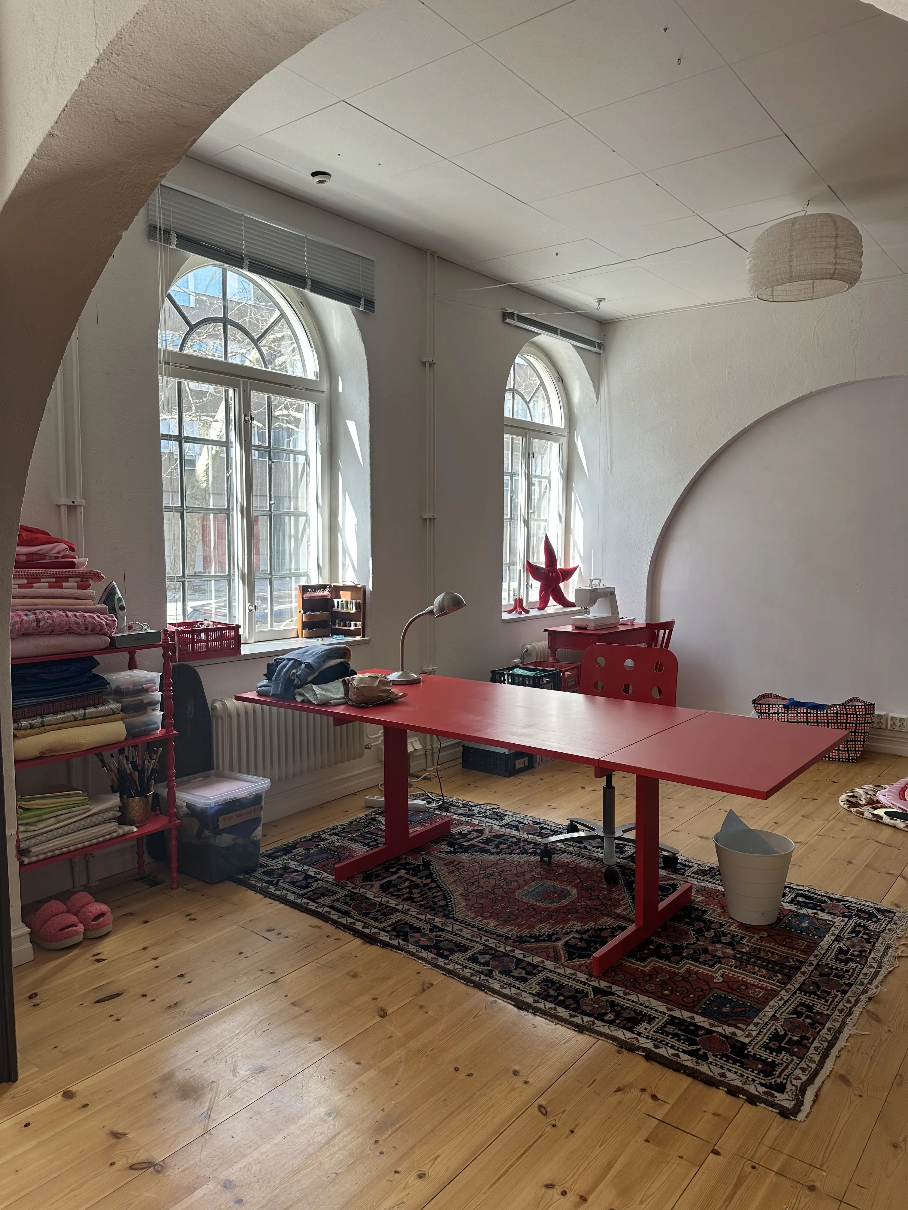 Lokalen på Humlegatan 4B i Malmö under Rullen Recycling Bonanza