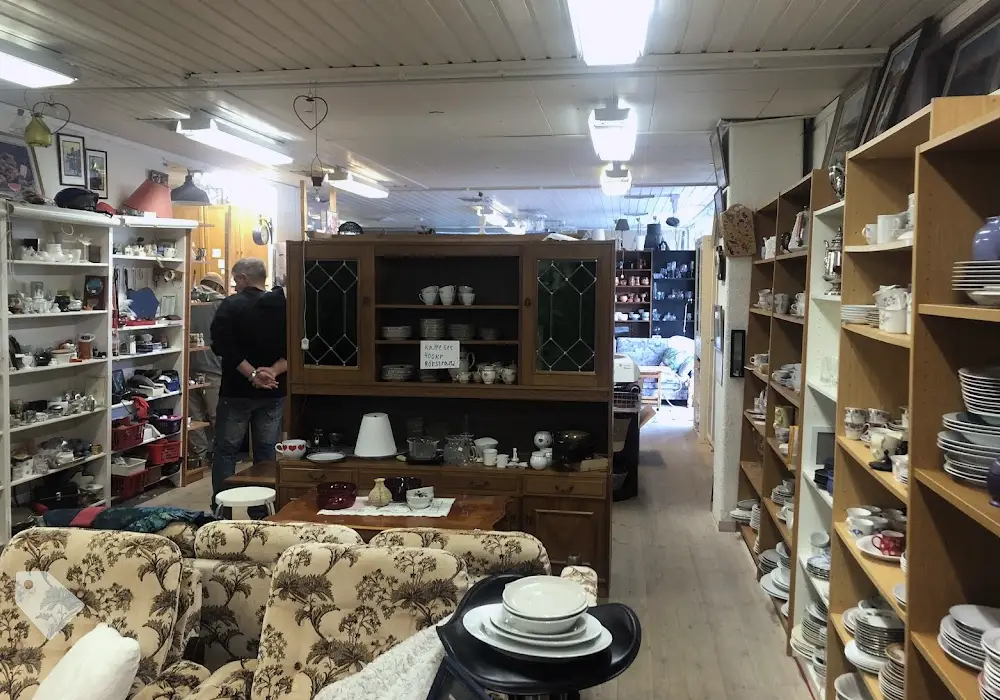 Bild på Hilding Sjöblom Second Hand och bistånd